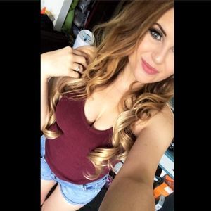 Meet your Posher, Tiffany